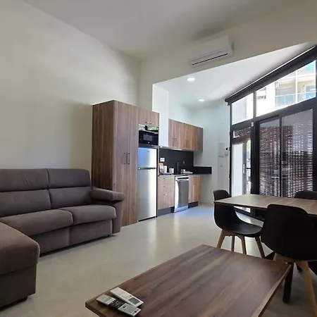 Center With Terrace By Costablancarent *